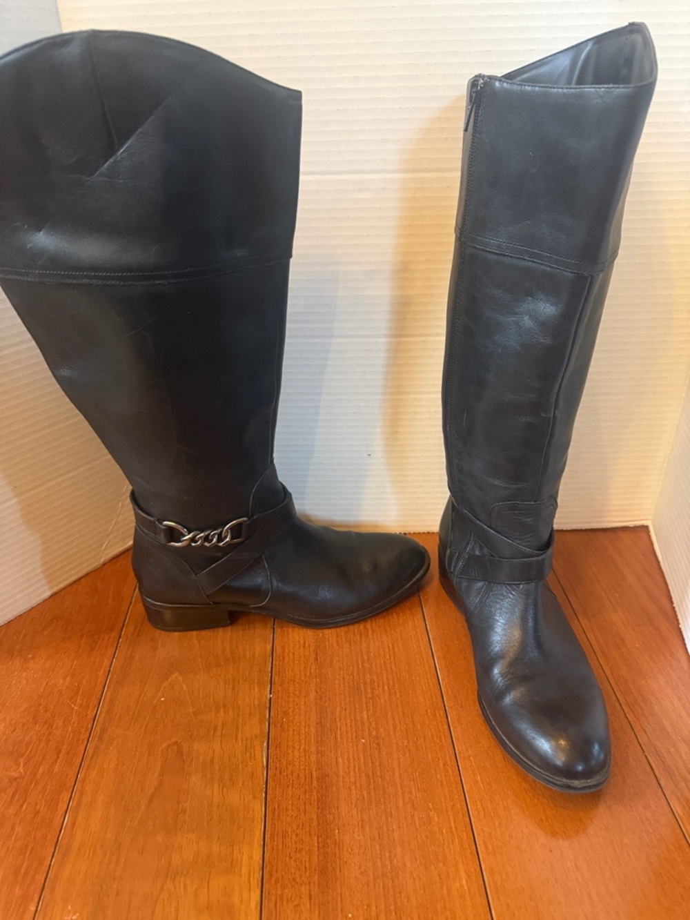 Lauren by Ralph Lauren Menna black leather  riding boots chain accent sz 6.5 B